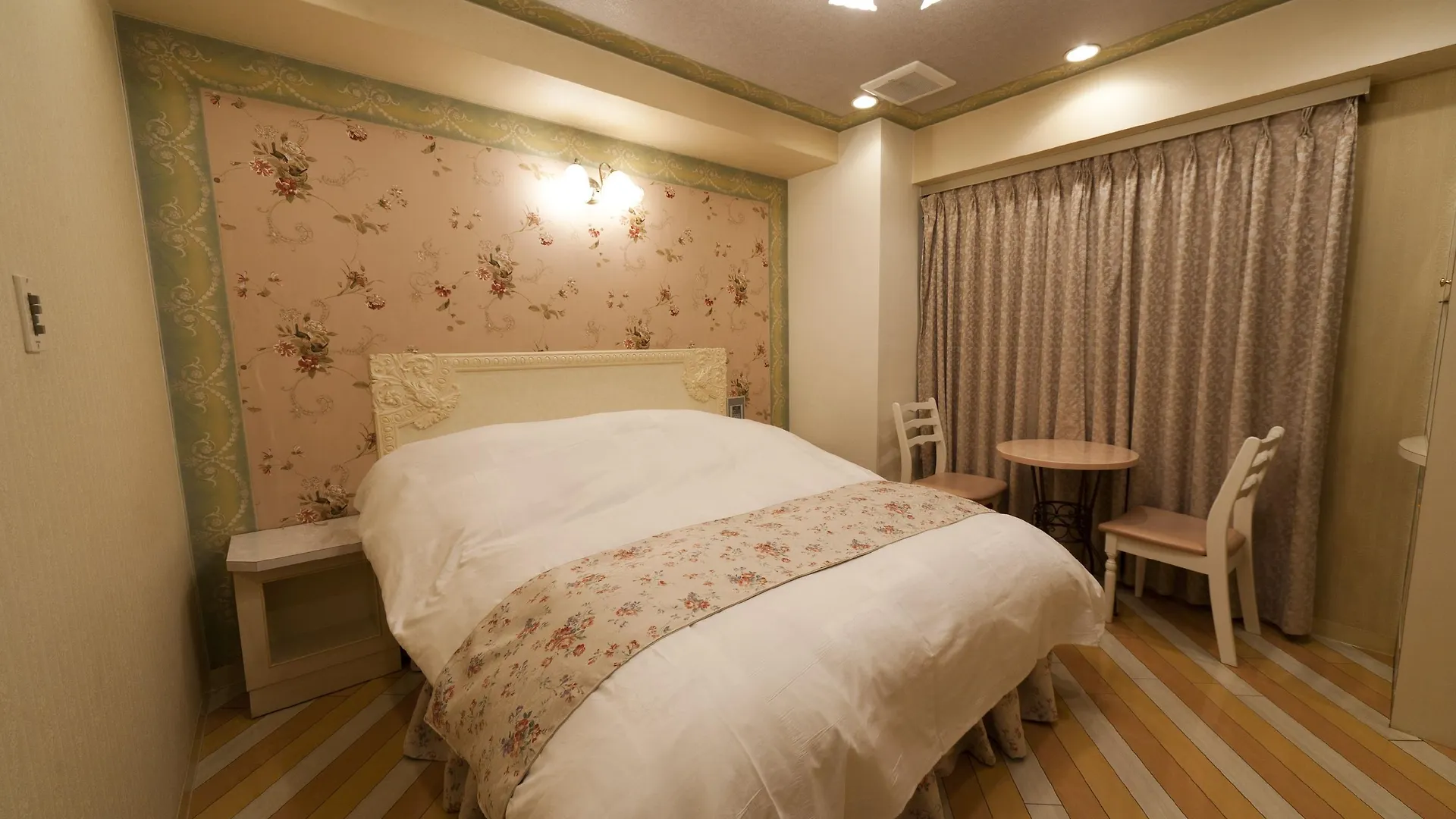 Hotel Fine Aroma Dotonbori (Adults Only) Ósaka 3*,